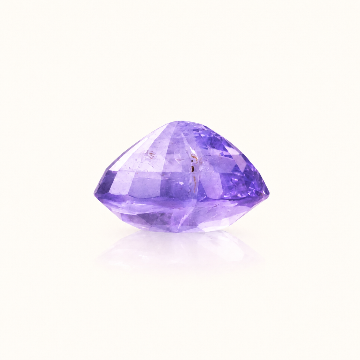 sheet:sapphire_in_side_view-3.png?v=1793357719